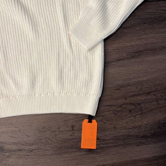 Zara White Turtleneck - Picture 8 of 11